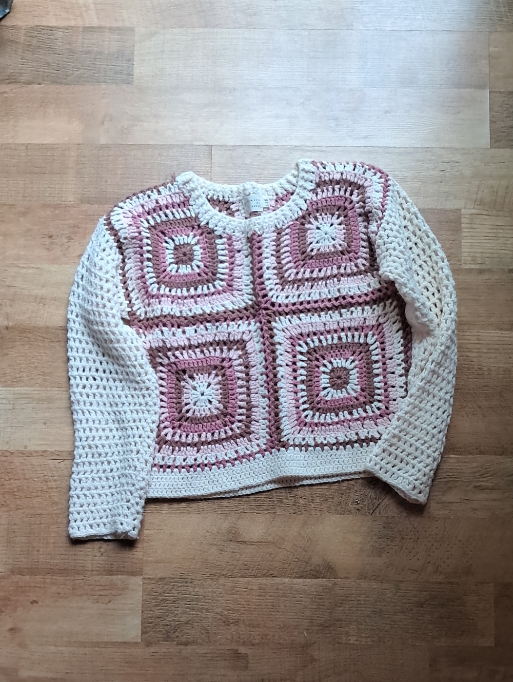 Dreamers By Debut Crochet Granny Square-Panel Women's Sweater